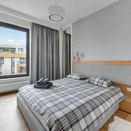 Apartment Premium Family & Business Old Town Riverside With Parking Gdansk